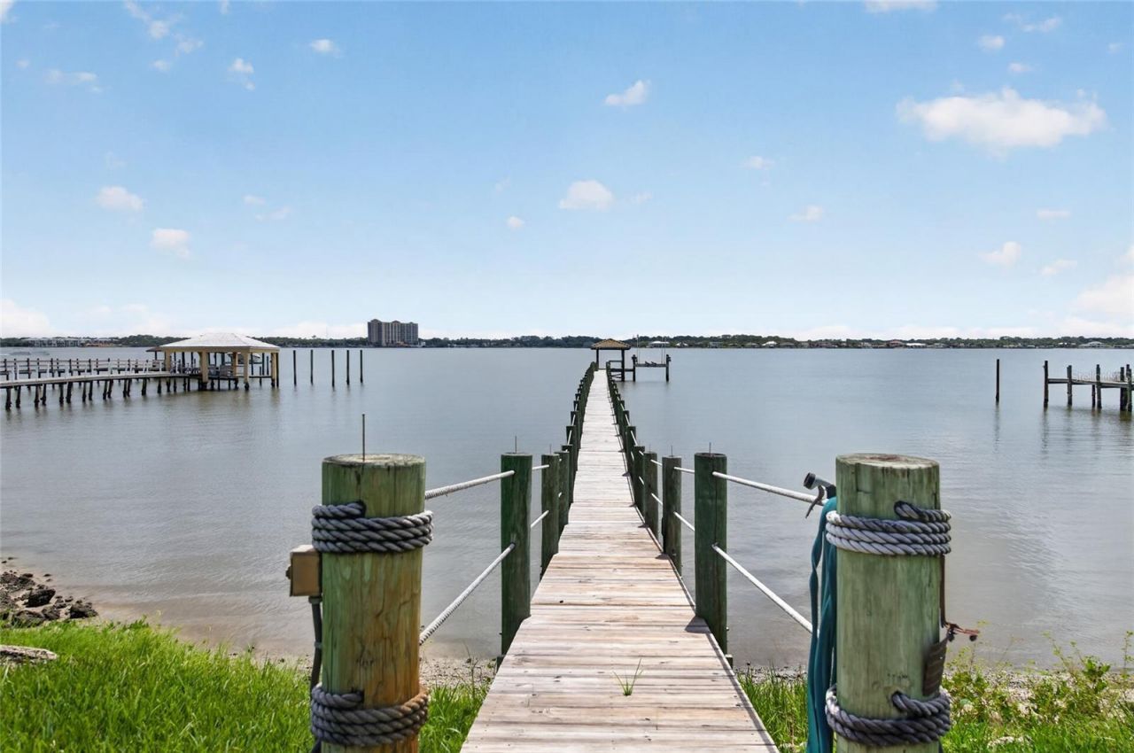 3020 S Peninsula Drive, Daytona Beach Shores, FL 32118 Photo