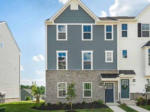 1159 Olivia Dr , Oakdale, PA 15071