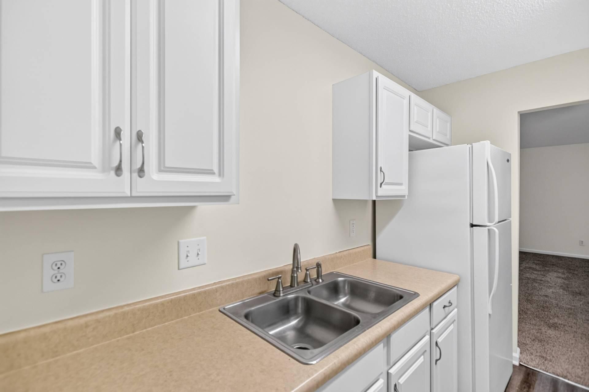7939 Vermont Road Photo 10