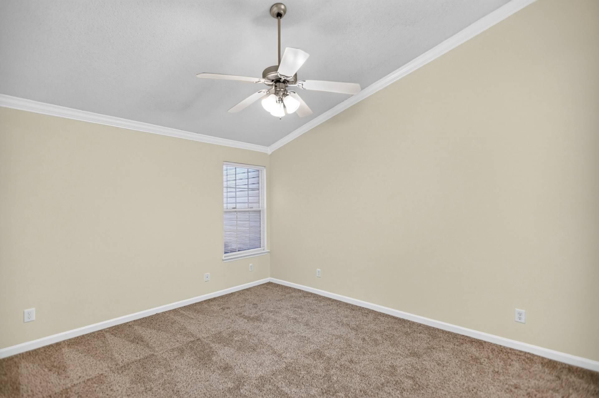 7939 Vermont Road Photo 15