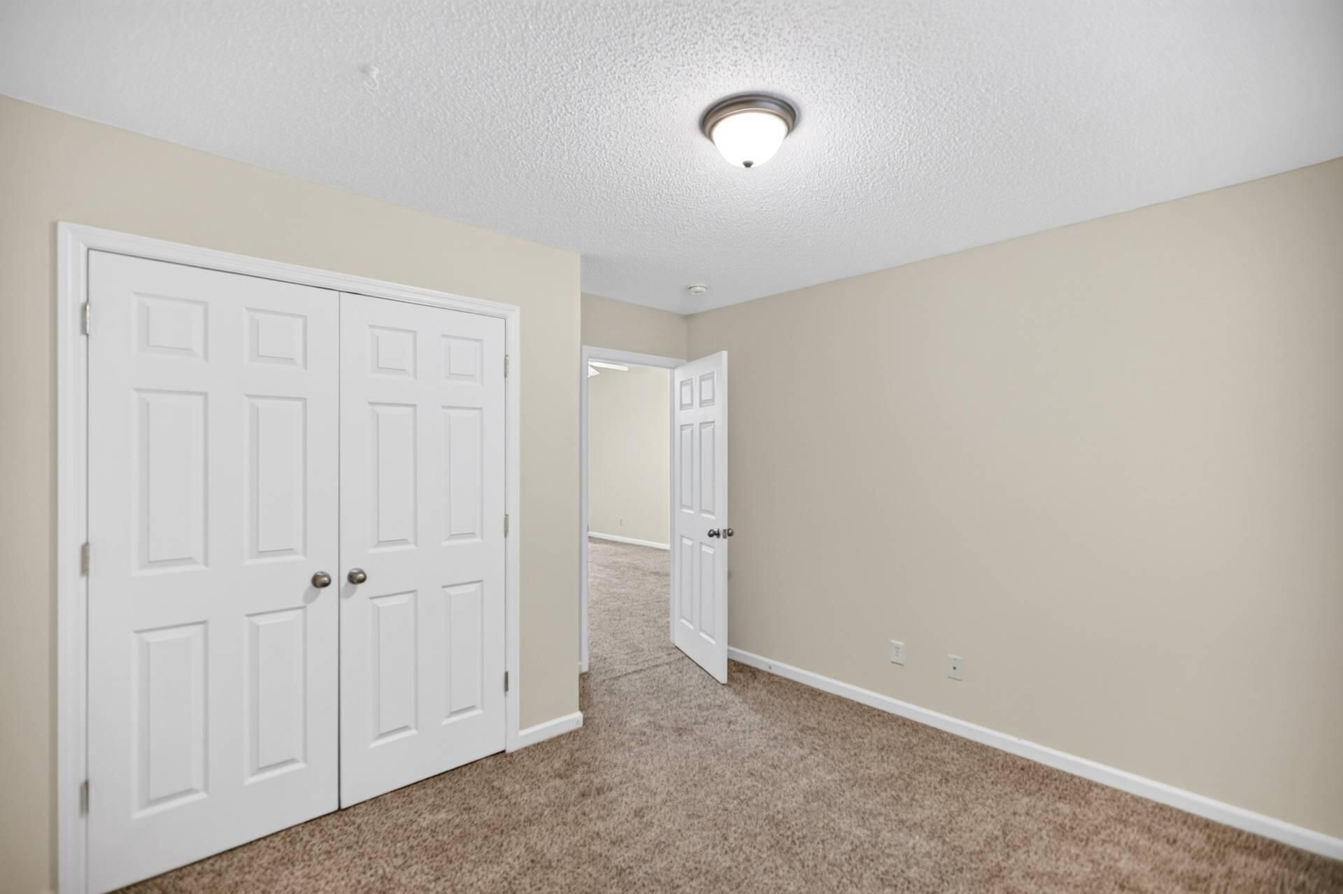 7939 Vermont Road Photo 24