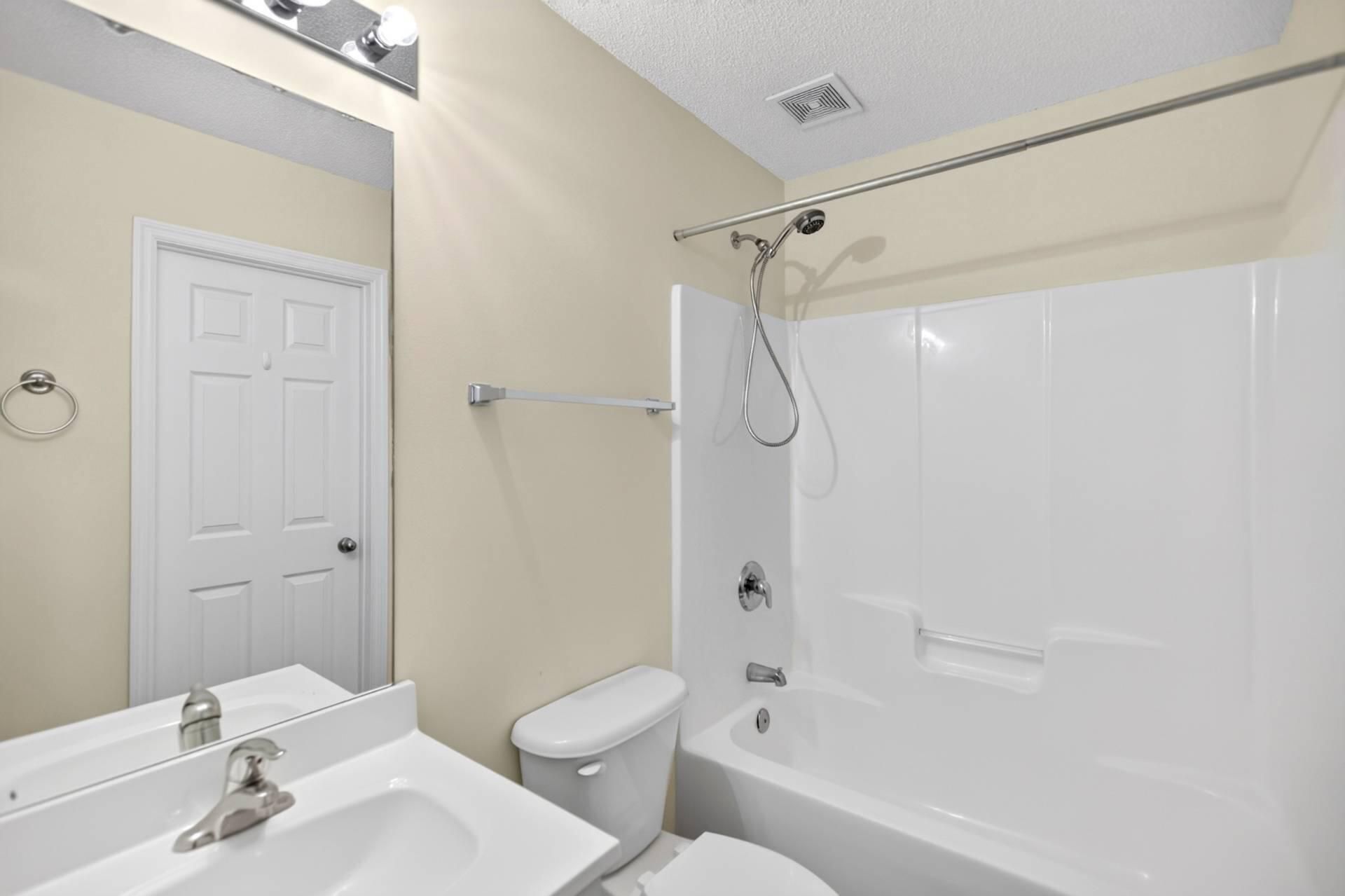 7939 Vermont Road Photo 26