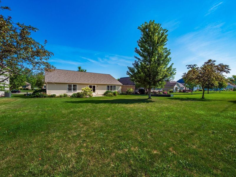 1453 Hickory Gate Drive, Marysville, OH 43040 Photo 37