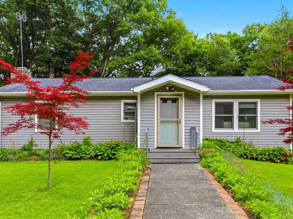 4 Venice Road , Patterson, NY 12563