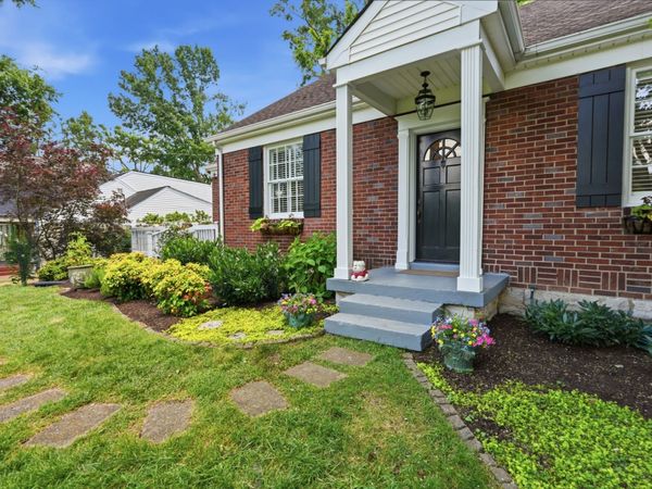 3008 New Natchez Trce , Nashville, TN 37215