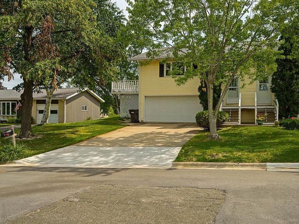 101 Orchard Lane, Mount Horeb, WI 53572