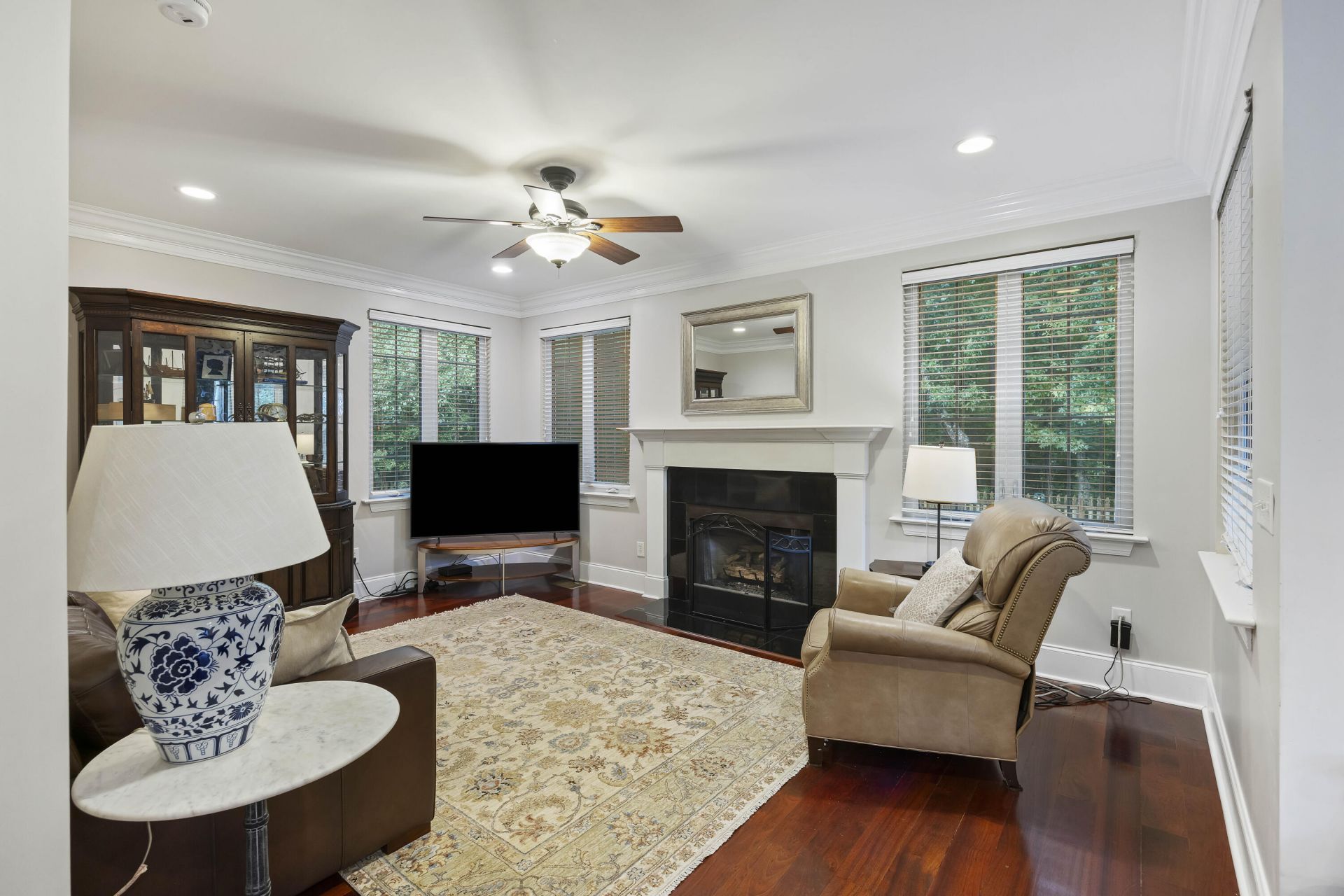 1005 Island Crossing Drive Photo 11