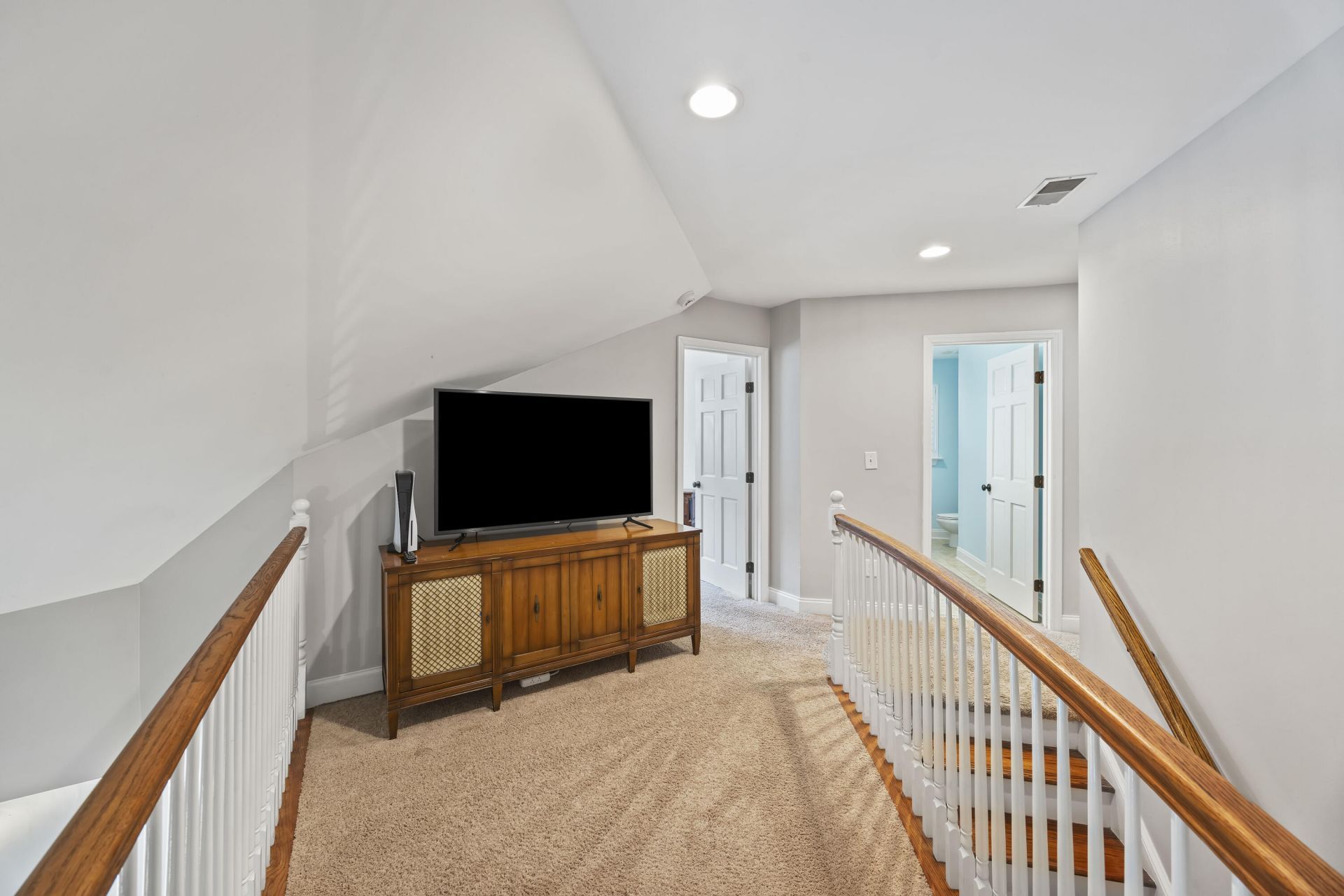 1005 Island Crossing Drive Photo 18