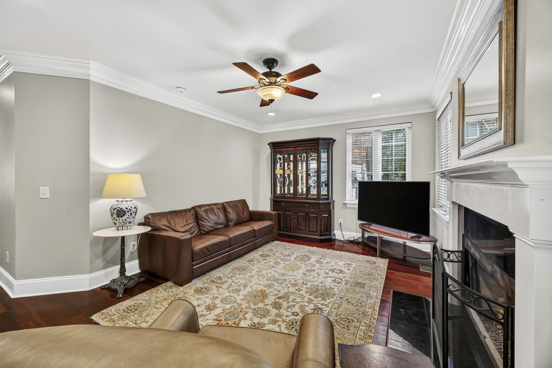 1005 Island Crossing Drive Photo 9