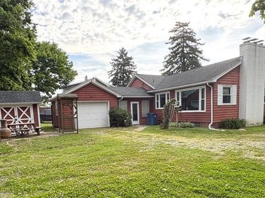 339 Belle Street SW, Hartville, OH 44632