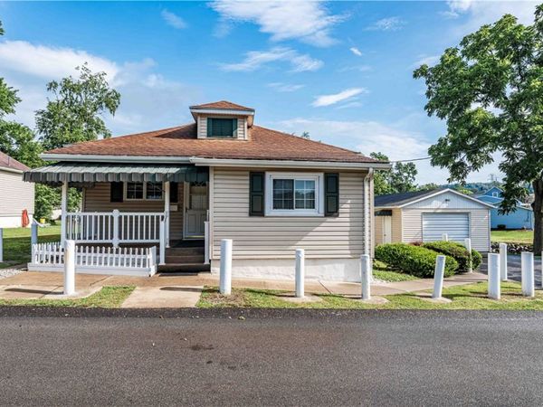 623 East Church Avenue , Masontown, PA 15461