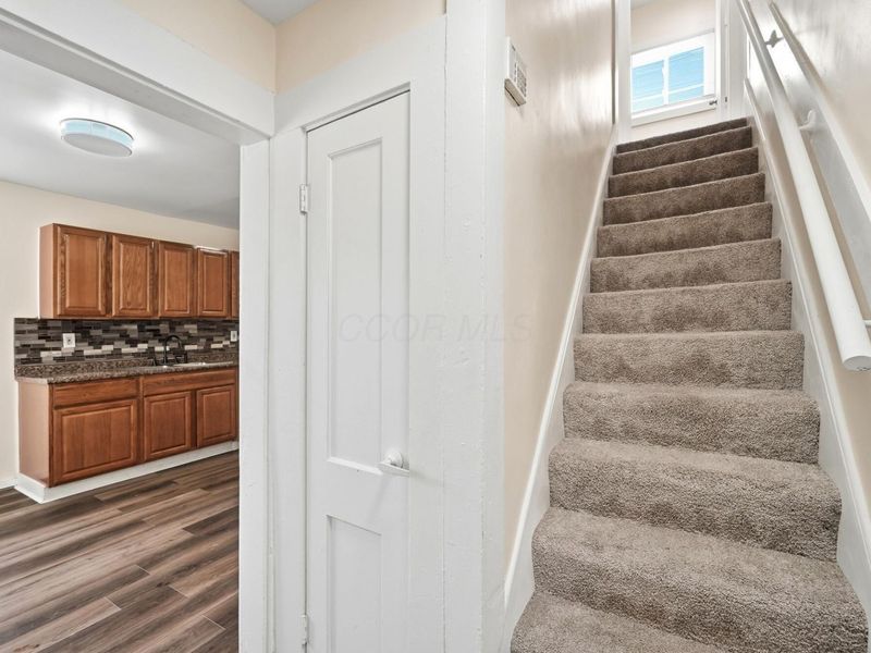 2015 Clifton Avenue , Springfield, OH 45505 Photo 9