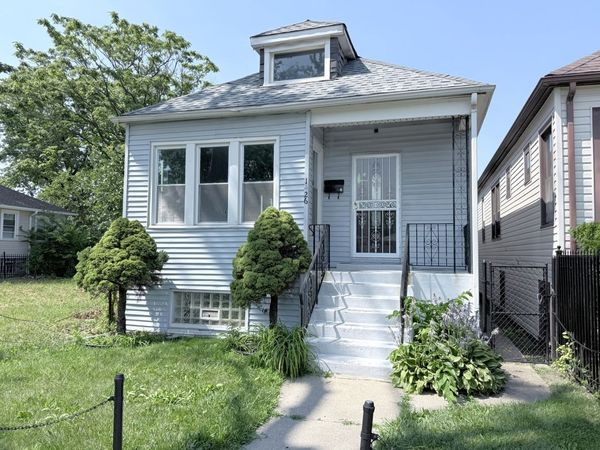 1426 W 112th Place , Chicago, IL 60643