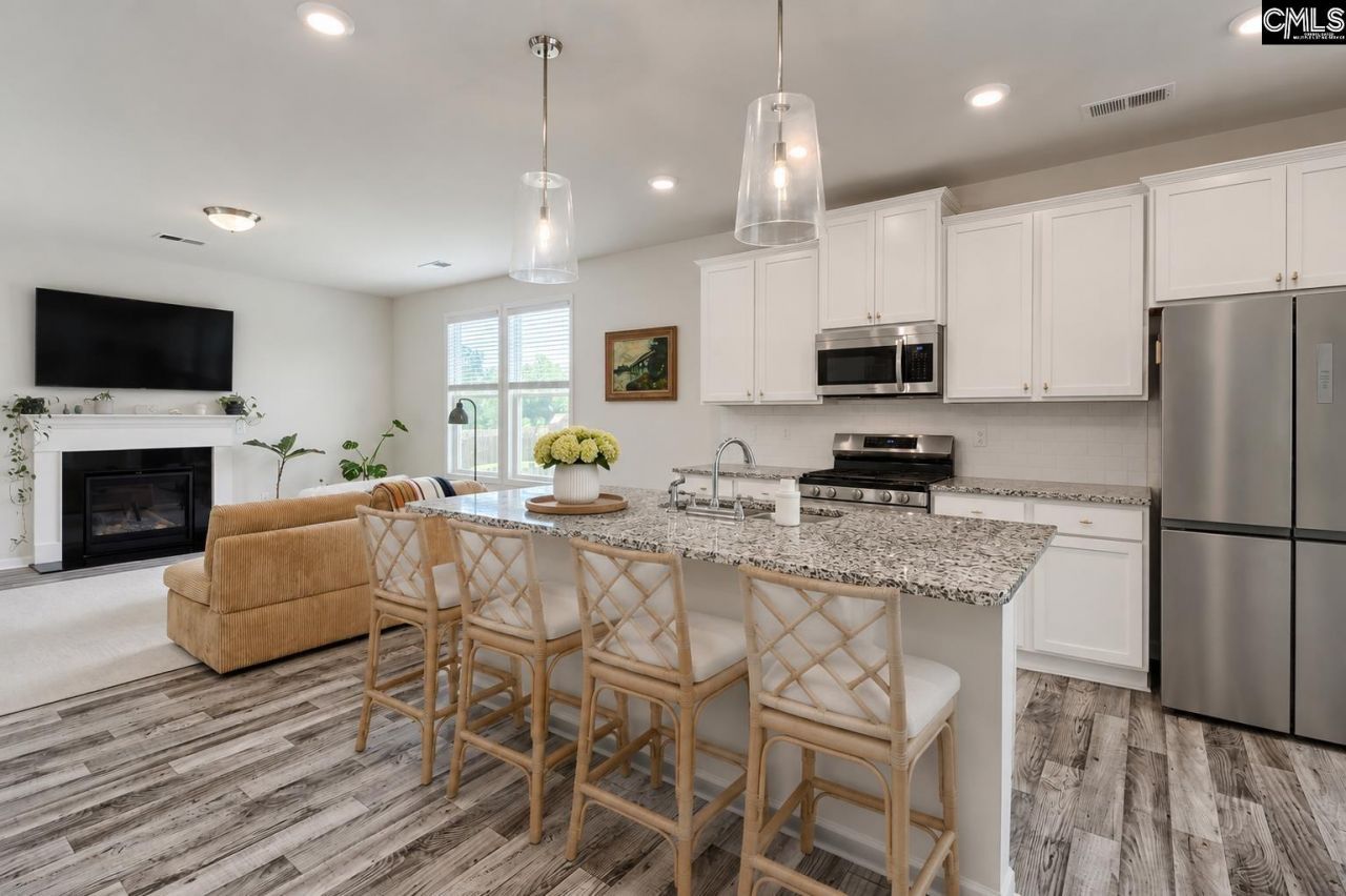 171 Summer Orchard Drive Photo 4