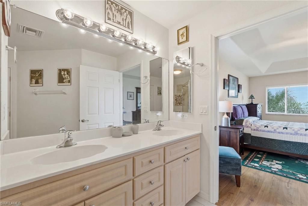 917 SW 47th Ter , Unit 201, Cape Coral, FL 33914 Photo