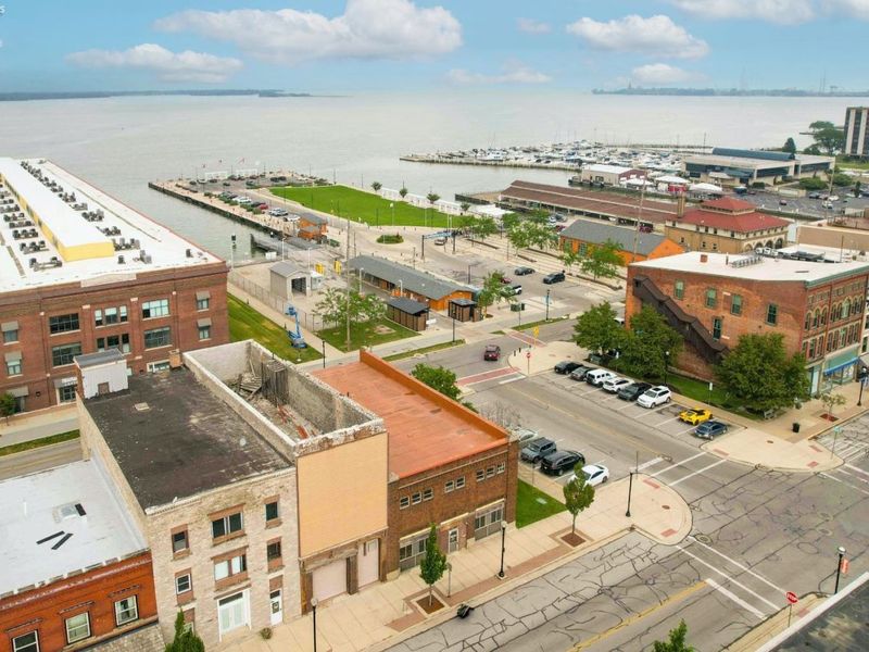301 W Water Street, Sandusky, OH 44870 Photo 50