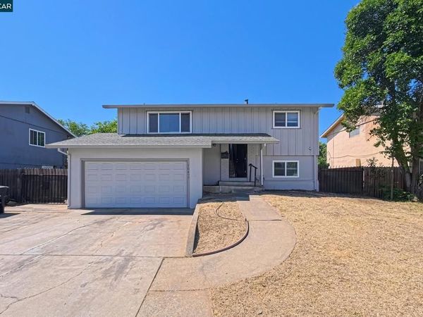 10437 Reymouth Ave, Rancho Cordova, CA 95670