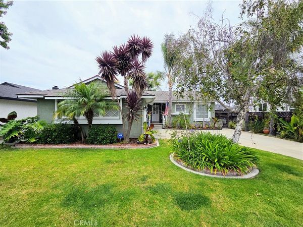 3111 Petaluma , Long Beach, CA 90808