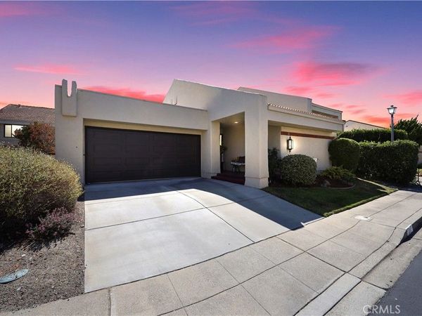 31 Cadiz Circle, Redwood City, CA 94065
