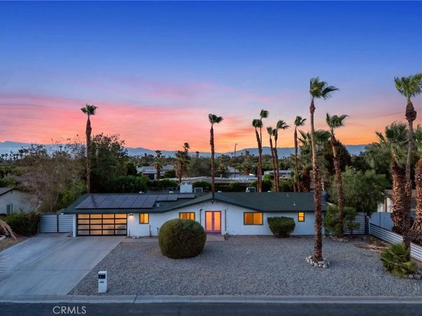 2860 E Ventura Road, Palm Springs, CA 92262
