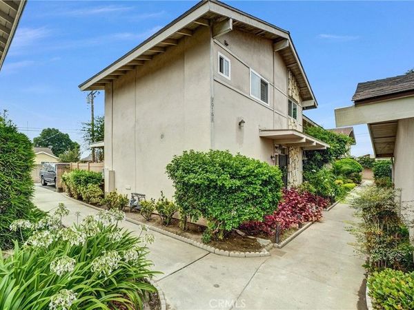 10761 Magnolia Avenue, Unit 101, Anaheim, CA 92804