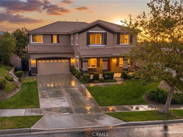 4813 Sanderling Way , Fontana, CA 92336