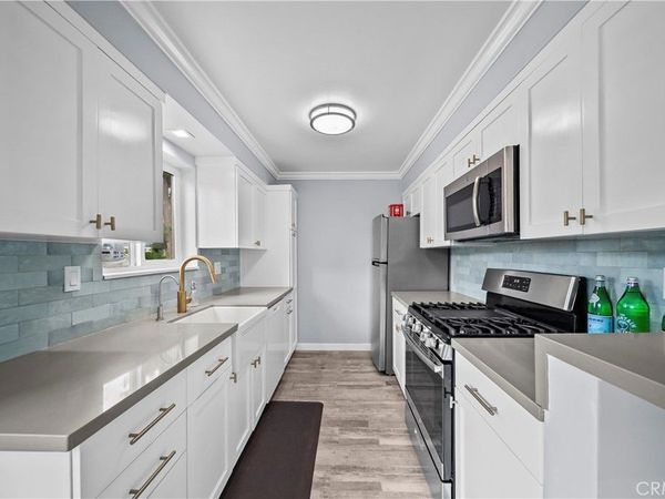 11138 Aqua Vista Street , Unit 52, Studio City, CA 91602