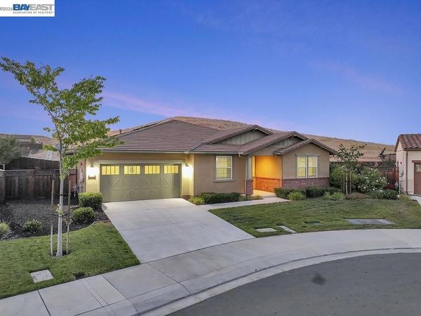 5538 Pinnacle View Ct, Antioch, CA 94531