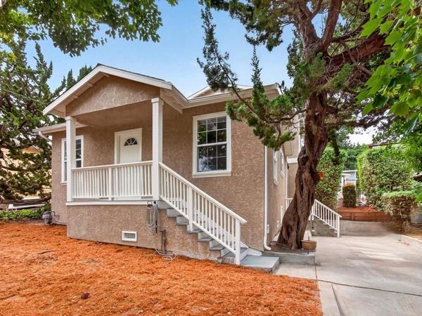 7925 Greenly Dr, Oakland, CA 94605
