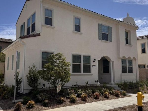 712 Guy Turner Drive, Camarillo, CA 93010