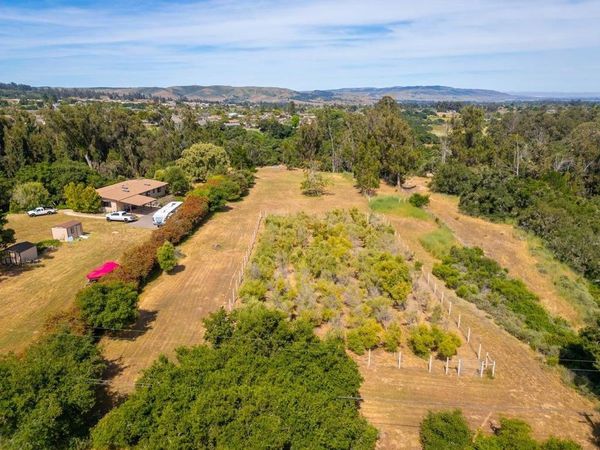 5362 Olive Hill Road , Santa Maria, CA 93455