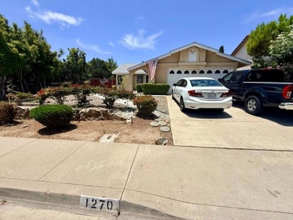 1270 Valencia Pkwy , San Diego, CA 92114