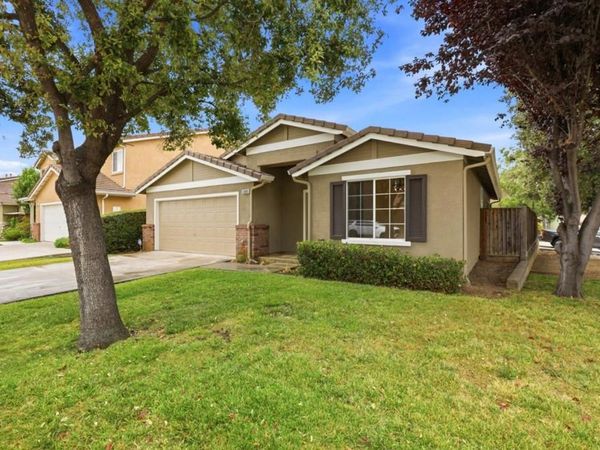 2500 Sadies Drive, Hollister, CA 95023