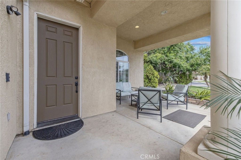 1077 Paradise, Lemoore, CA 93245 Main Photo