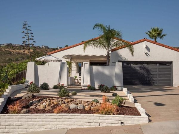 5952 Highplace Dr , San Diego, CA 92120