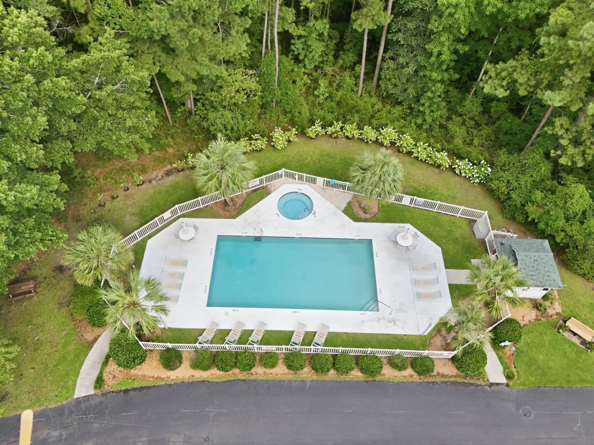 398 Blue Stem Dr. Photo 30