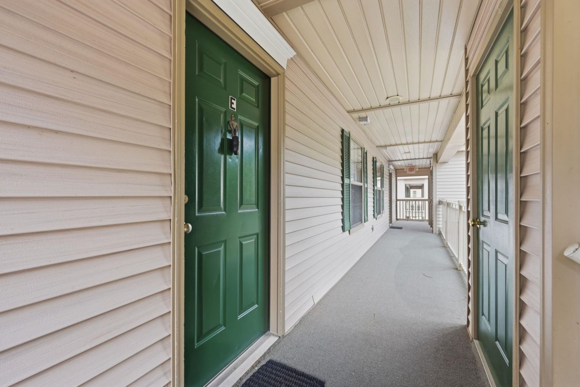 398 Blue Stem Dr. Photo 34