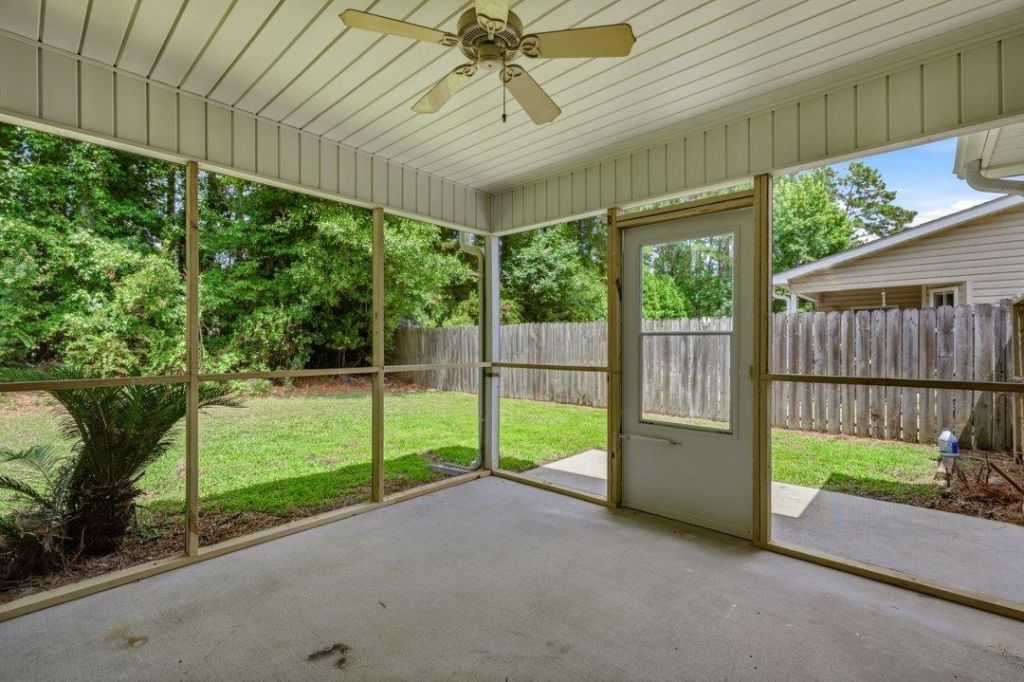 312 Ingonish Ct. Photo 19