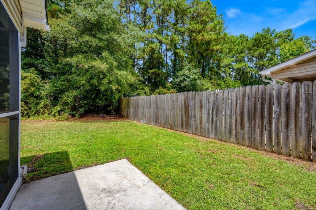 312 Ingonish Ct. Photo 20