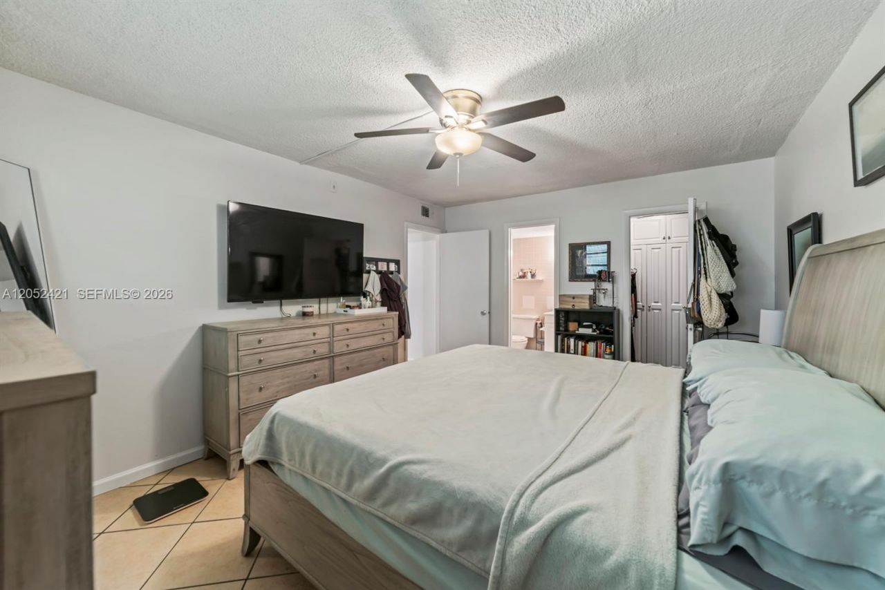1400 Tallwood Ave , Unit 107, Hollywood, FL 33021 Photo