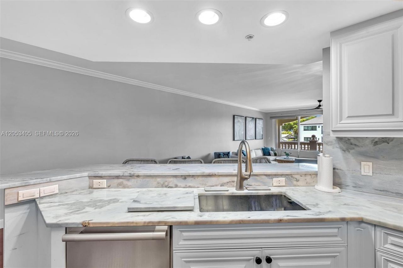 1500 SE 12th St , Unit 1A, Fort Lauderdale, FL 33316 Photo