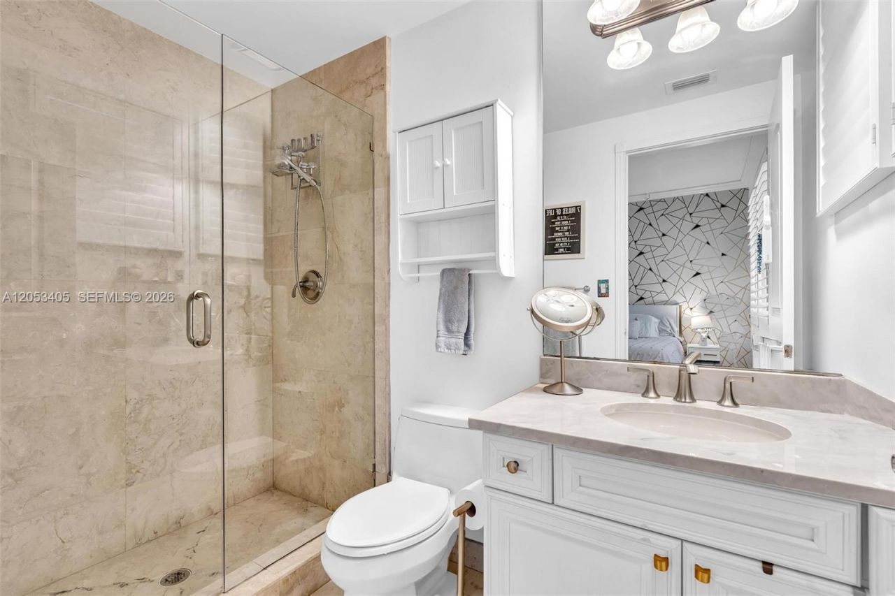 1500 SE 12th St , Unit 1A, Fort Lauderdale, FL 33316 Photo