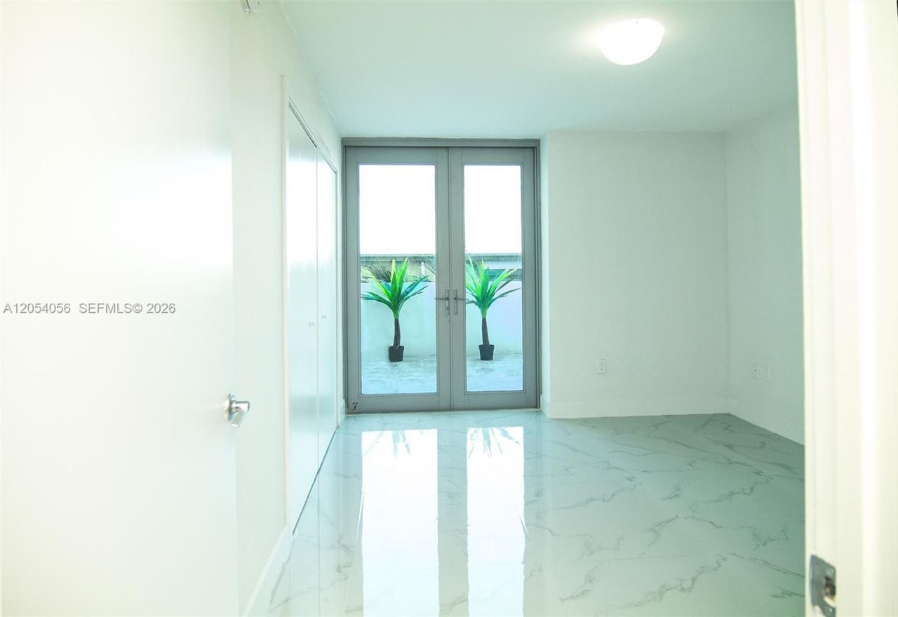 1133 102nd St , Unit 303, Bay Harbor Islands, FL 33154 Photo