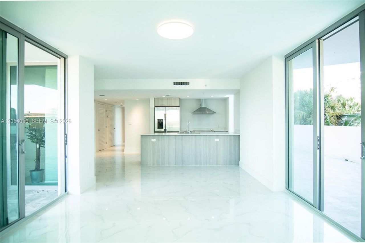 1133 102nd St , Unit 303, Bay Harbor Islands, FL 33154 Photo
