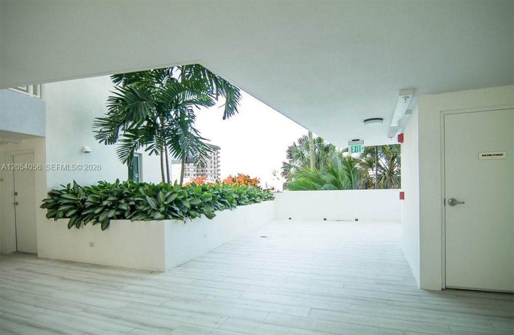 1133 102nd St , Unit 303, Bay Harbor Islands, FL 33154 Photo