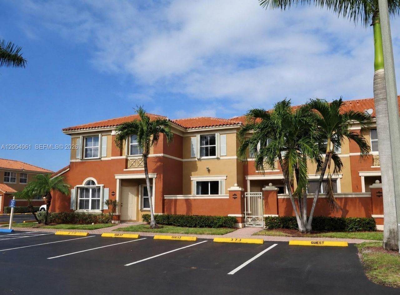 11479 NW 60th Ter , Unit 373, Doral, FL 33178 Photo