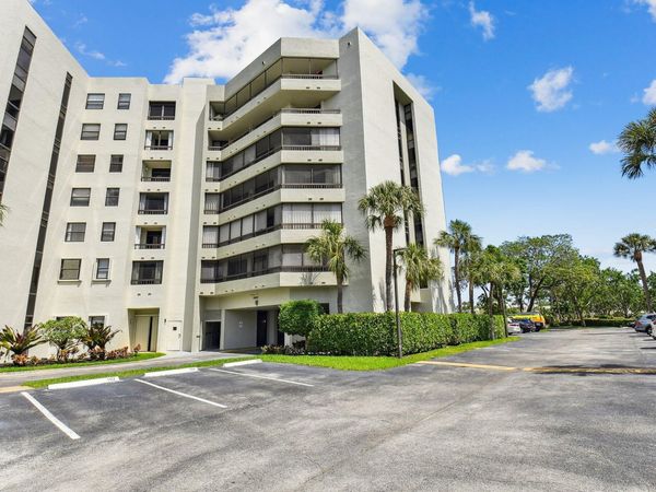 6463 La Costa Drive, Unit 201, Boca Raton, FL 33433