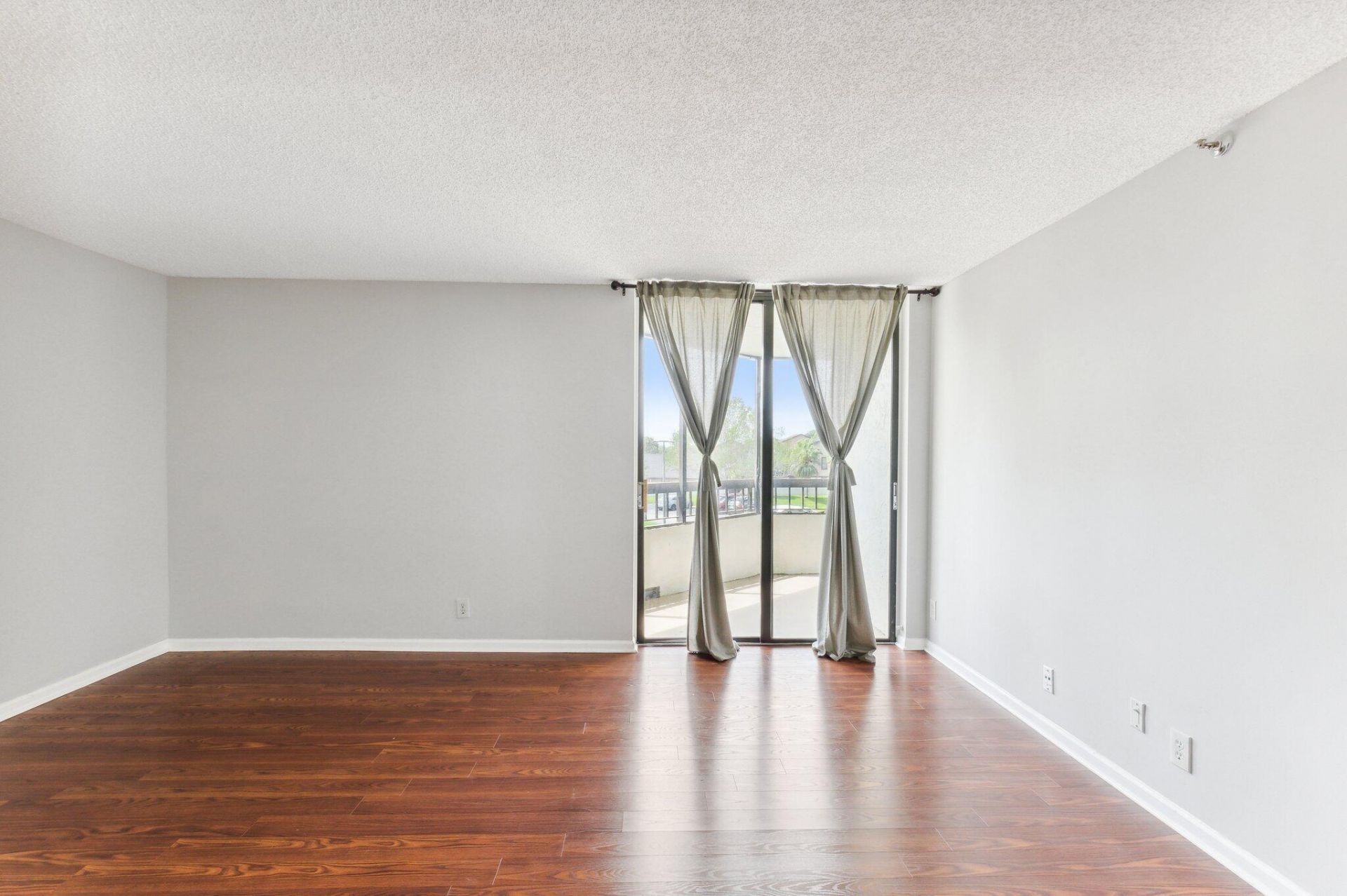 6463 La Costa Drive, Unit 201, Boca Raton, FL 33433 Photo