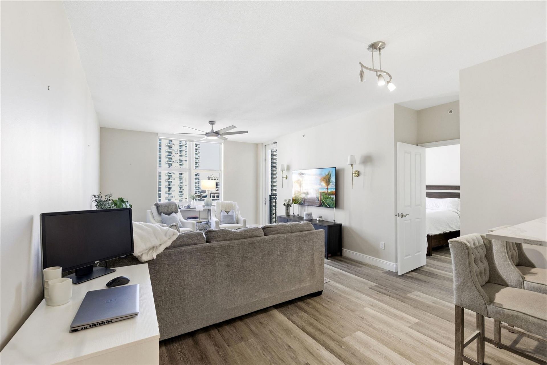 511 SE 5 Avenue, Unit 2122, Fort Lauderdale, FL 33301 Photo