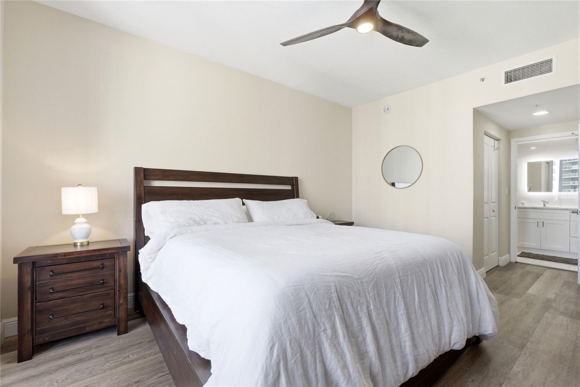 511 SE 5 Avenue, Unit 2122, Fort Lauderdale, FL 33301 Photo